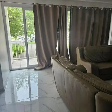 Refait à Neuf I #4 Sur 4 Appartement