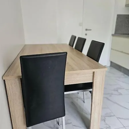 Appartement Refait à Neuf I #4 Sur 4 *